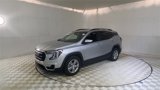 Used 2022 GMC Terrain SLE w/ Driver Convenience Package image 4