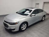 Used 2022 Chevrolet Malibu LT image 2