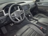 Used 2021 Volkswagen Atlas SEL Premium image 2
