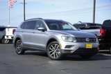 Used 2021 Volkswagen Tiguan SE image 2
