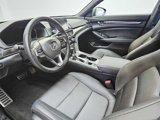 Used 2019 Honda Accord Sport image 2