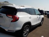 Used 2024 GMC Terrain SLT image 4