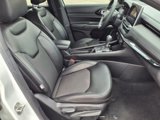 Used 2025 Jeep Compass Latitude w/ Altitude Special Edition image 3