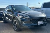 Used 2022 Ford Escape SE w/ SE Sport Appearance Package image 2