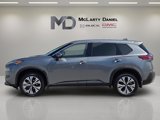 Used 2021 Nissan Rogue SV image 3