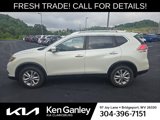 Used 2016 Nissan Rogue SV image 3