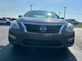 Used 2015 Nissan Altima 2.5 SV image 2