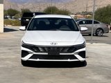 Used 2024 Hyundai Elantra SEL image 2