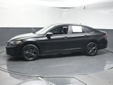 Used 2024 Volkswagen Jetta SE image 4