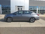 Used 2021 Nissan Versa SV image 2