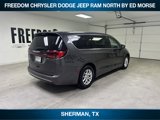 Used 2023 Chrysler Pacifica Touring-L image 5