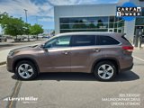 Used 2018 Toyota Highlander Limited image 3