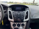 Used 2014 Ford Focus SE w/ SE Sport Package image 6