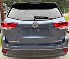 Used 2017 Toyota Highlander XLE image 3
