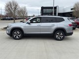 New 2025 Volkswagen Atlas SE image 3