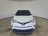 Used 2018 Toyota C-HR XLE image 3