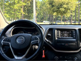 Used 2016 Jeep Cherokee Latitude w/ Safety/Convenience Group image 4