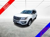 Used 2017 Ford Explorer XLT w/ Equipment Group 202A image 4
