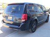 Used 2018 Dodge Grand Caravan SXT w/ Driver Convenience Group image 4