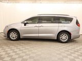 Used 2021 Chrysler Voyager Lxi image 2