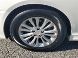Used 2011 Hyundai Azera Limited w/ Navigation Pkg 3 image 5