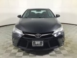 Used 2017 Toyota Camry SE image 2