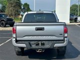 Used 2020 Toyota Tacoma TRD Off-Road image 4