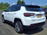 Certified 2022 Jeep Compass Limited w/ Elite Group image 5