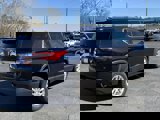 Used 2020 Chevrolet Traverse LT image 3