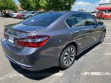 Used 2017 Honda Accord Touring image 6