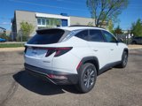 Used 2022 Hyundai Tucson Blue image 2