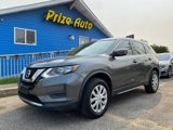 Used 2017 Nissan Rogue S image 2