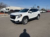Used 2022 GMC Terrain SLE w/ Driver Convenience Package image 3