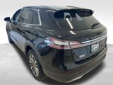 Used 2022 Lincoln Nautilus Reserve image 4