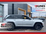 New 2024 Jeep Grand Cherokee Altitude image 3