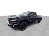 Certified 2017 Chevrolet Silverado 1500 LT w/ Midnight Edition image 4