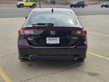 Used 2022 Honda Civic Sport Touring image 4