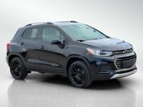 Used 2022 Chevrolet Trax LT w/ Midnight Edition image 3