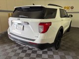 Used 2020 Ford Explorer XLT w/ Equipment Group 202A image 4