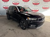 Used 2020 Volvo XC40 T5 Momentum image 3