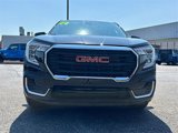 Used 2024 GMC Terrain SLE image 2
