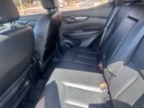 Used 2017 Nissan Rogue Sport SL image 2