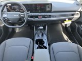 New 2025 Kia K4 LXS image 3