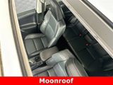 Used 2017 Toyota RAV4 Limited image 4