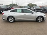 Used 2018 Chevrolet Malibu LS image 2