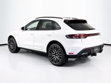 New 2025 Porsche Macan image 3