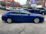 Used 2018 Toyota Camry LE image 5