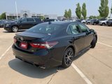 Used 2023 Toyota Camry SE image 6