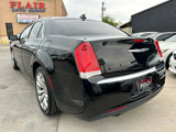 Used 2018 Chrysler 300 Limited image 5