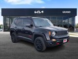 Used 2018 Jeep Renegade Trailhawk image 2